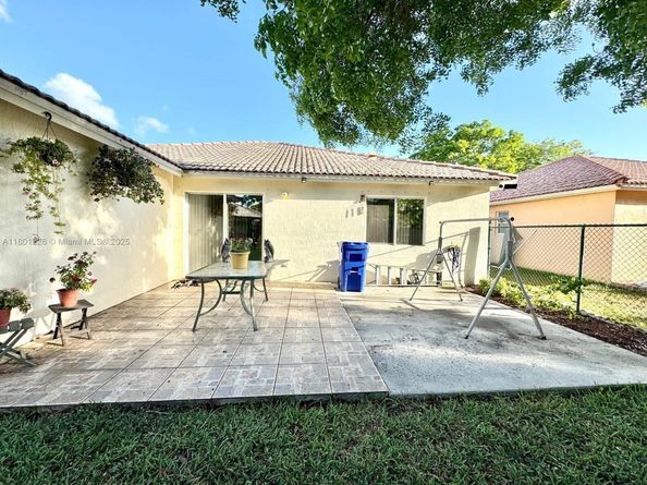 11431 SW 21st St, Miramar FL 33025