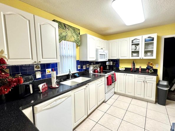 11431 SW 21st St, Miramar FL 33025