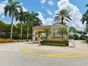 2411 NW 184th Ter, Pembroke Pines FL 33029