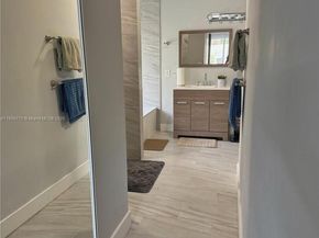 2411 NW 184th Ter, Pembroke Pines FL 33029