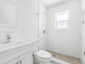1121 SW 18th Ct, Fort Lauderdale FL 33315