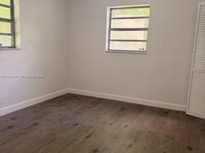 3021 NW 17th St, Fort Lauderdale FL 33311