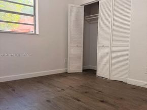 3021 NW 17th St, Fort Lauderdale FL 33311