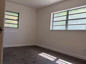 3021 NW 17th St, Fort Lauderdale FL 33311