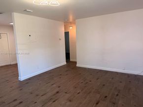 3021 NW 17th St, Fort Lauderdale FL 33311