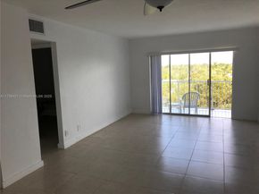 1701 Washington St 503, Hollywood FL 33020