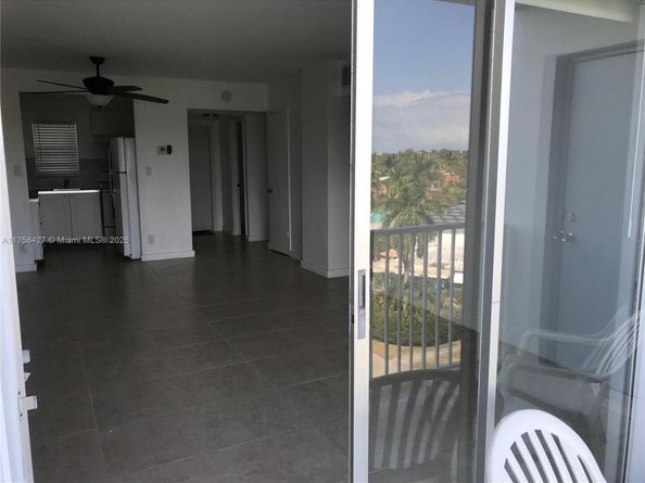 1701 Washington St 503, Hollywood FL 33020