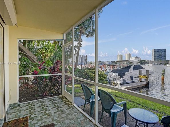 300 Golden Isles Dr 101, Hallandale Beach FL 33009