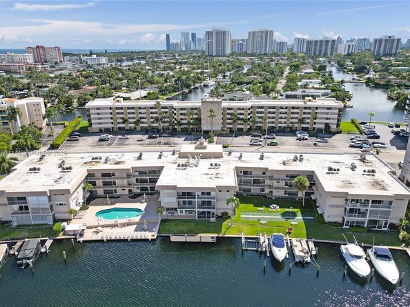300 Golden Isles Dr 101, Hallandale Beach FL 33009