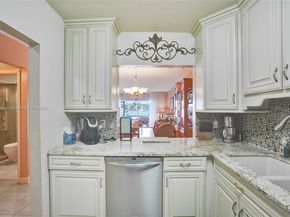 300 Golden Isles Dr 101, Hallandale Beach FL 33009