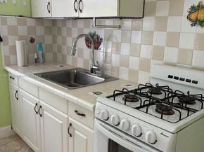 13330 SW 79th St, Miami FL 33183