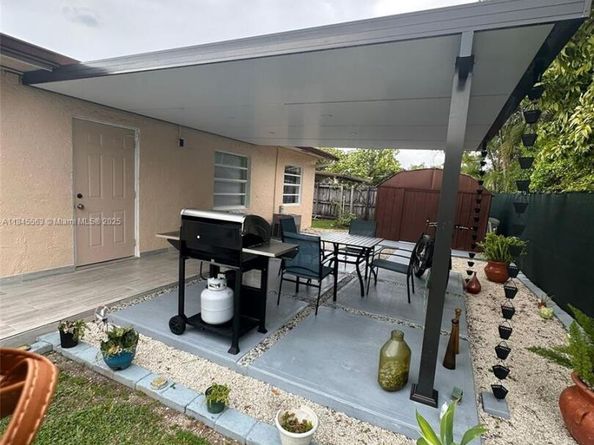 13330 SW 79th St, Miami FL 33183