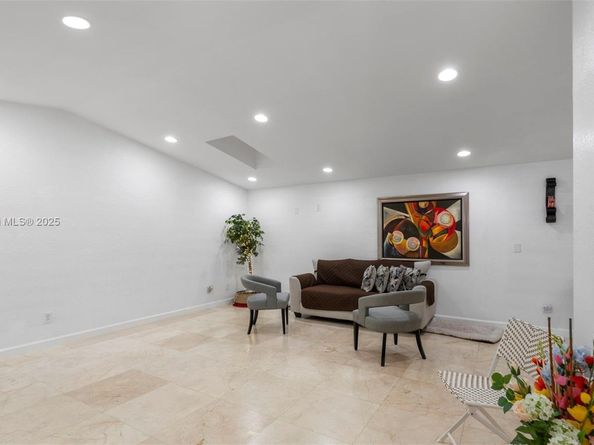 13330 SW 79th St, Miami FL 33183