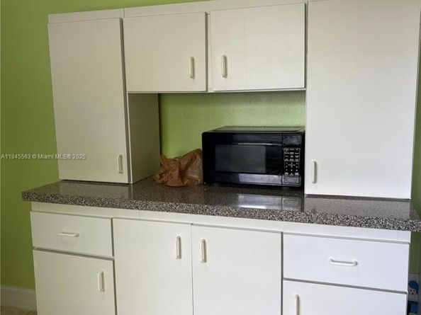 13330 SW 79th St, Miami FL 33183