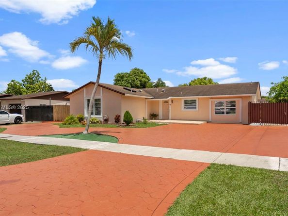 13330 SW 79th St, Miami FL 33183