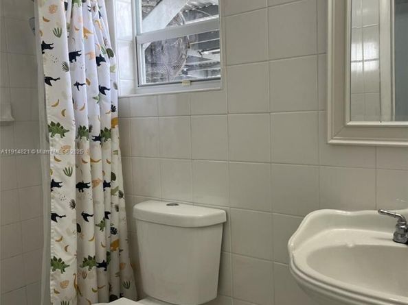 4010 SW 112th Ave, Miami FL 33165