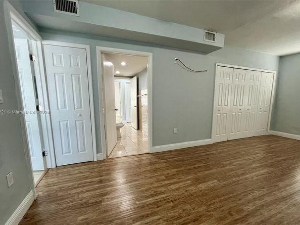 4010 SW 112th Ave, Miami FL 33165