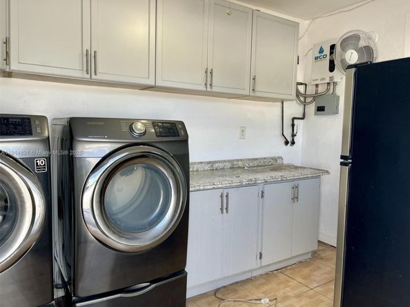 4010 SW 112th Ave, Miami FL 33165