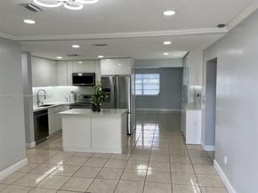 4010 SW 112th Ave, Miami FL 33165