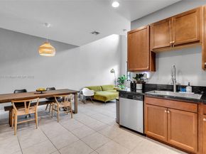 11534 SW 15th St 11534, Pembroke Pines FL 33025