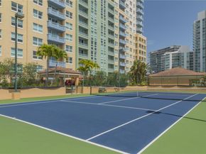 90 Alton Rd TH1, Miami Beach FL 33139