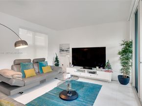 90 Alton Rd TH1, Miami Beach FL 33139