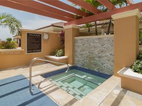 90 Alton Rd TH1, Miami Beach FL 33139