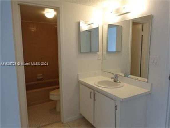Undisclosed Address #A11636721, Deerfield Beach FL 33064