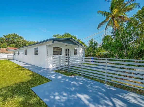 5037-5035 NW 5th AVE, Miami FL 33127