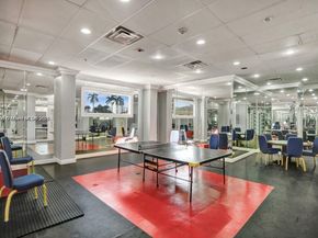 2030 S Ocean Dr 516, Hallandale Beach FL 33009