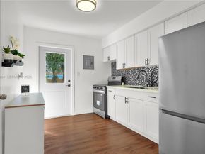 2760 NW 13th Ct, Fort Lauderdale FL 33311