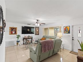 120 NW 77th Way, Pembroke Pines FL 33024