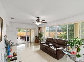 120 NW 77th Way, Pembroke Pines FL 33024