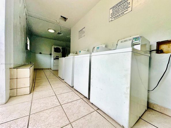 505 NW 177th St 139, Miami Gardens FL 33169