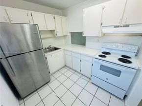 505 NW 177th St 139, Miami Gardens FL 33169