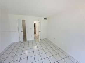 505 NW 177th St 139, Miami Gardens FL 33169