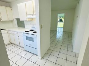 505 NW 177th St 139, Miami Gardens FL 33169
