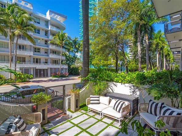 6000 Collins Ave 134, Miami Beach FL 33140