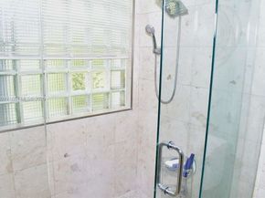 1231 SW 102nd Ave, Pembroke Pines FL 33025