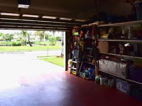 1231 SW 102nd Ave, Pembroke Pines FL 33025