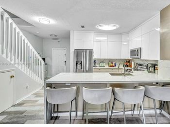1114 NW 100th Ave