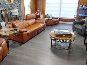 18921 W Oakmont Dr, Hialeah FL 33015