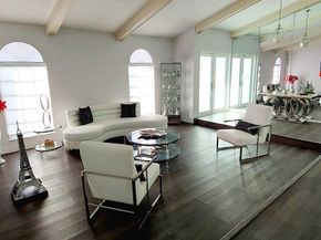 18921 W Oakmont Dr, Hialeah FL 33015