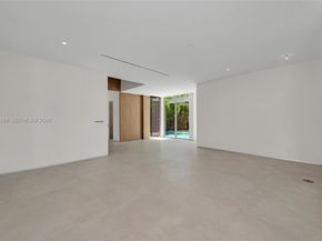 2100 S Miami Ave, Miami FL 33129