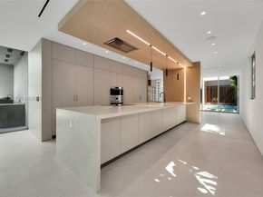 2100 S Miami Ave, Miami FL 33129