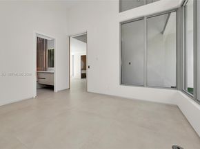 2100 S Miami Ave, Miami FL 33129