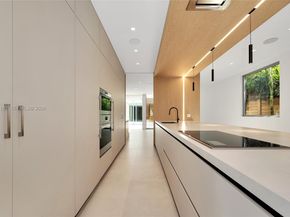 2100 S Miami Ave, Miami FL 33129