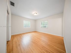 670 NE 56th St, Miami FL 33137