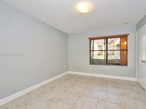 15560 SW 104th TER 611, Miami FL 33196