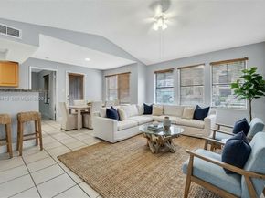 15560 SW 104th TER 611, Miami FL 33196